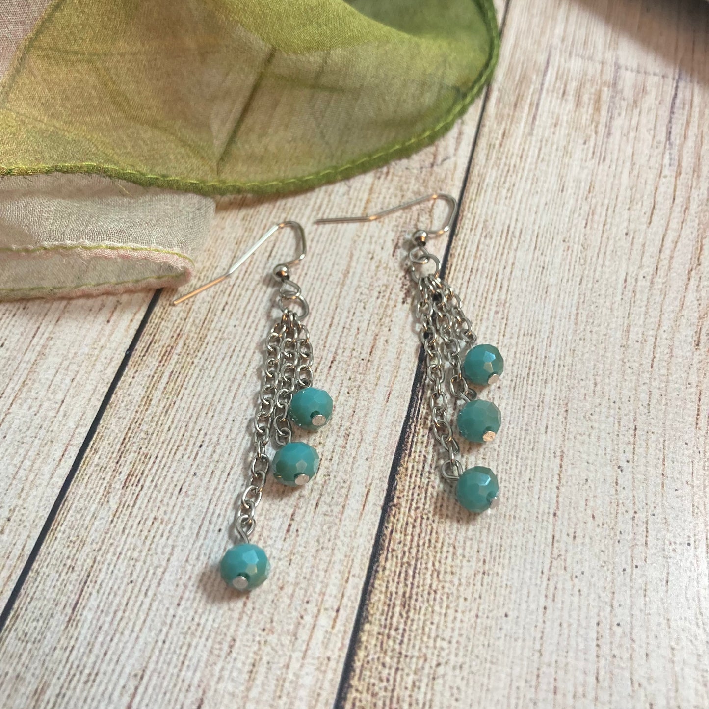 VE24-16 Three Silver Chain Dangle Earrings