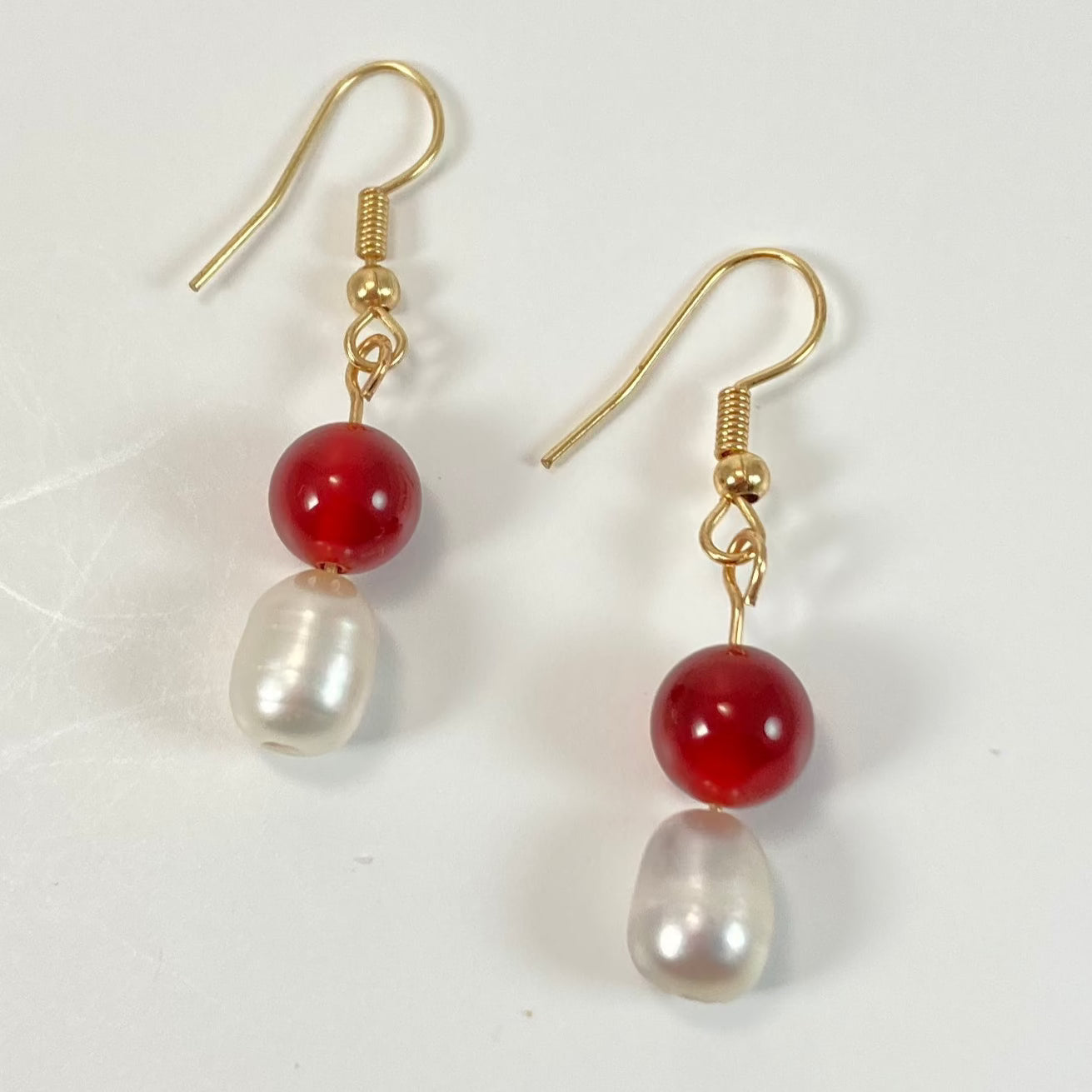 FNES22- Pearl & Red Necklace & Earring Set