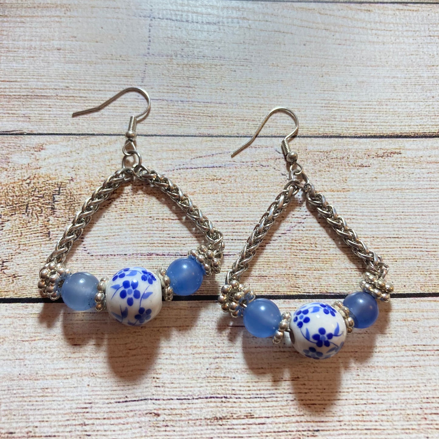 N25 06 Earrings