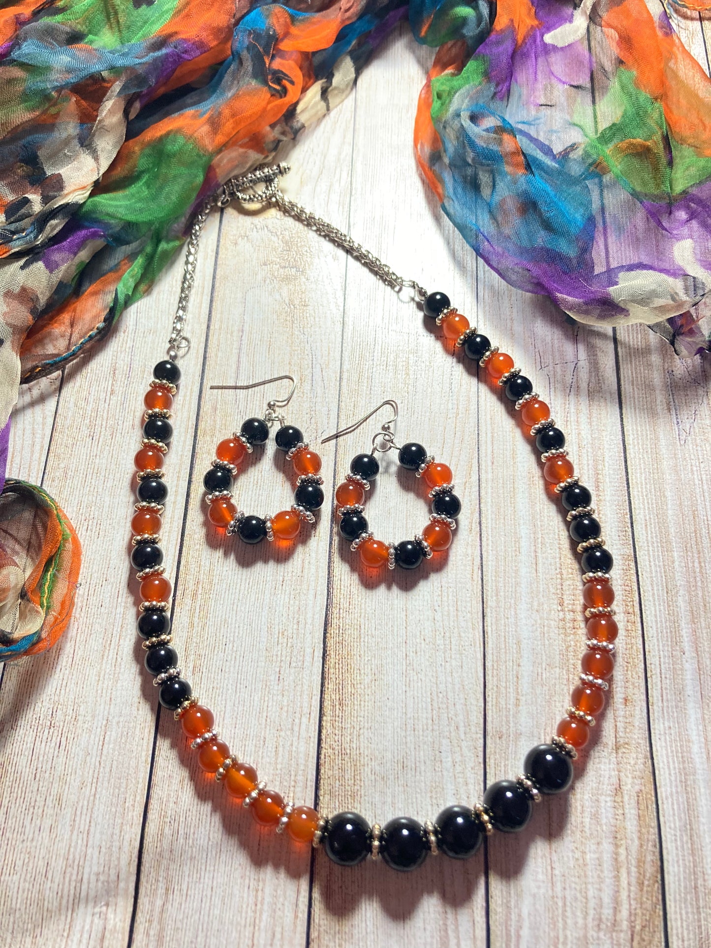 25NE 06 Necklace and Earring set