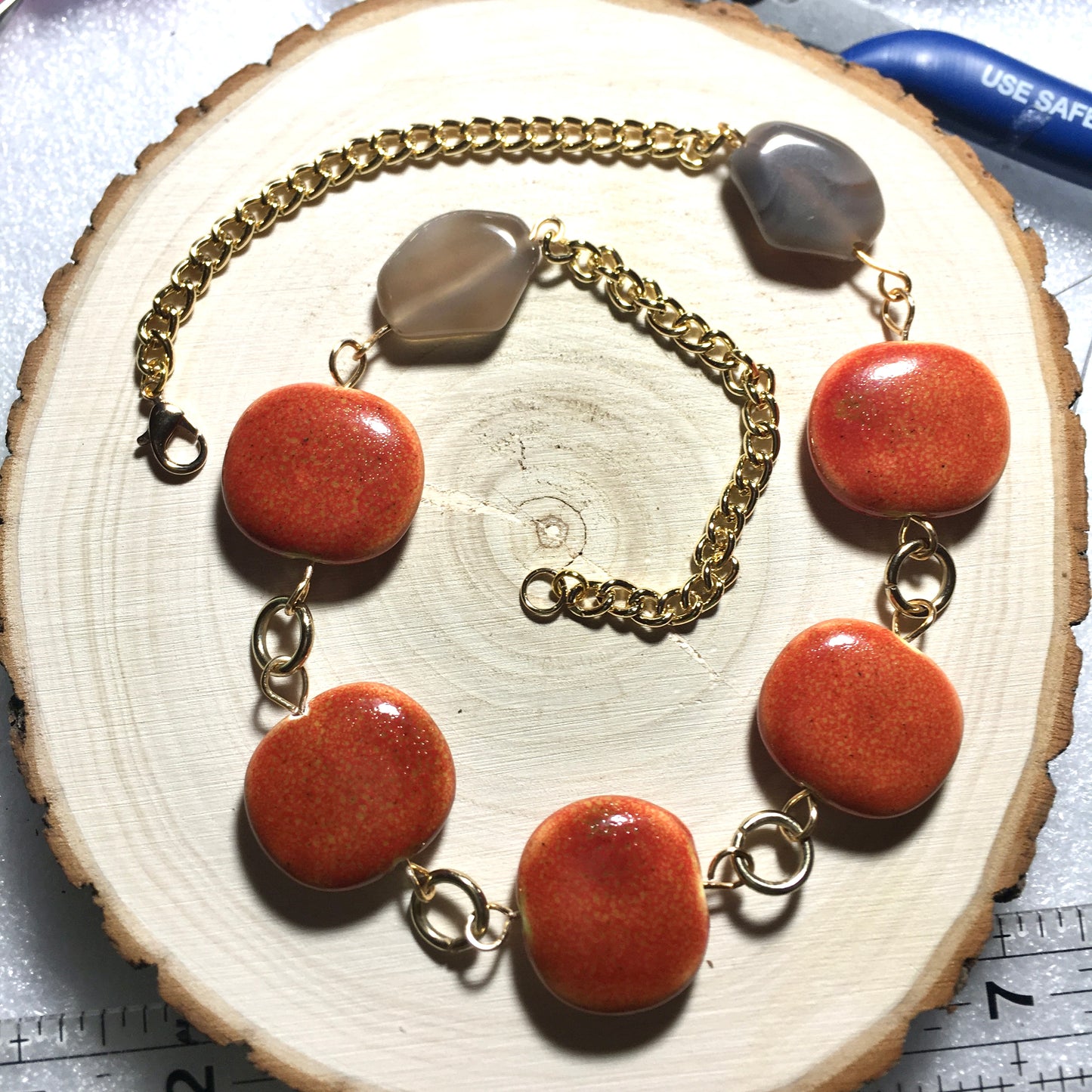 N24-F42C Gold Linked Orange Crackle Necklace