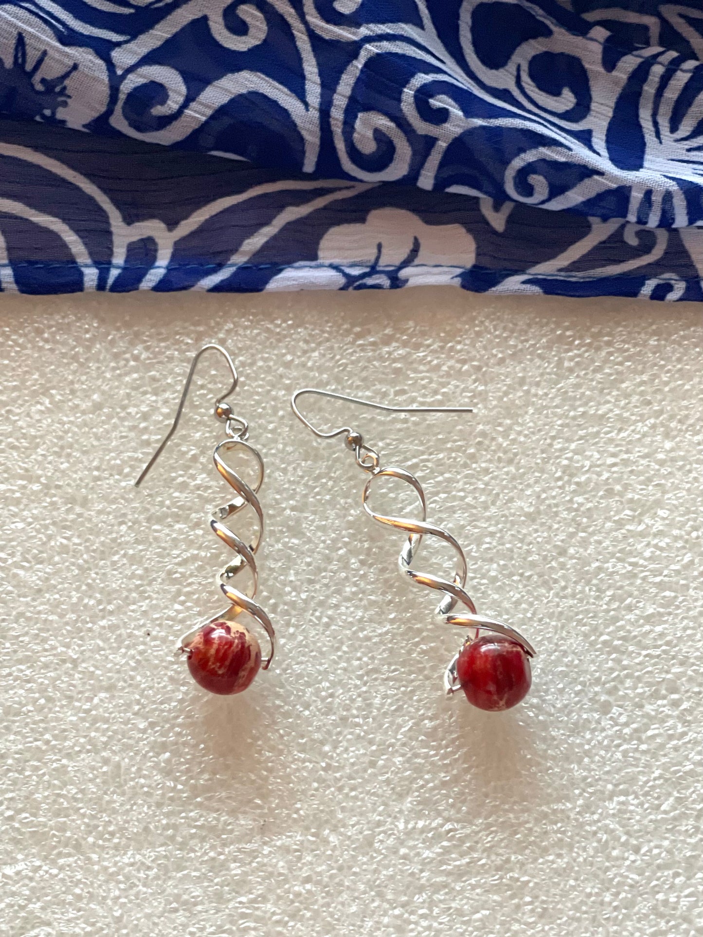 25E 22 Silver spiral earrings with red jasper