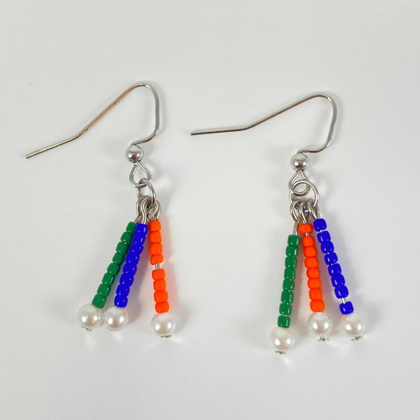 FFB31 - Friendship Bracelet & Earrings - Blue, Orange & Green