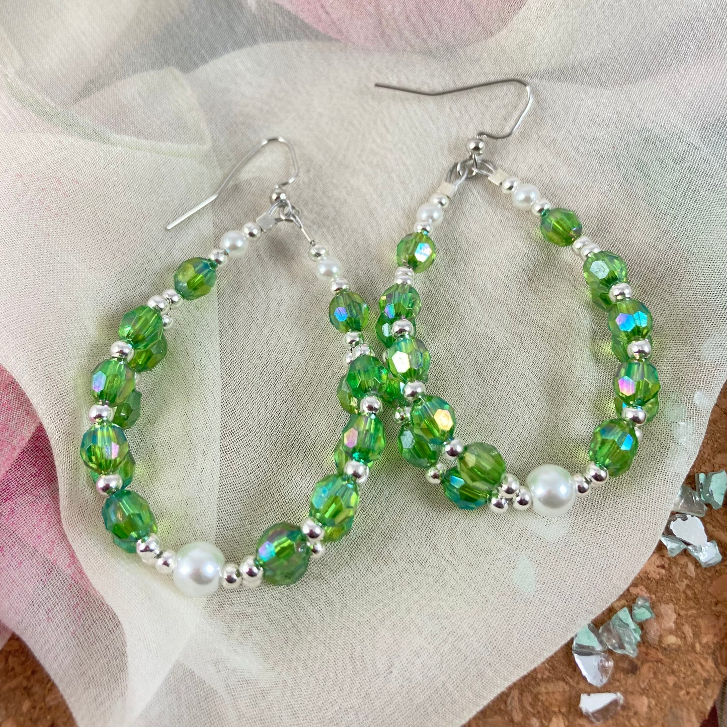 VE24-23 - Teardrop Green & Pearl Dangle Earrings