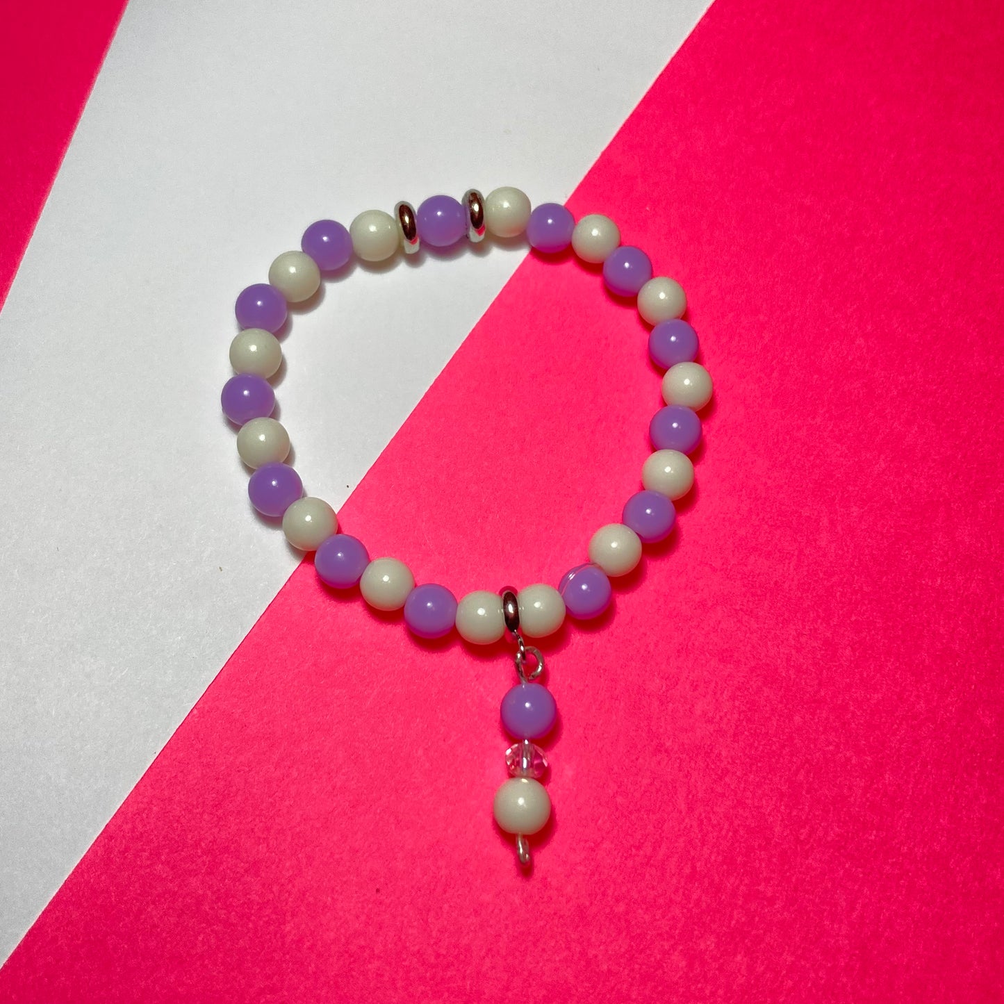 B24-GB1 - Girls Purple & White Stretch Bracelet