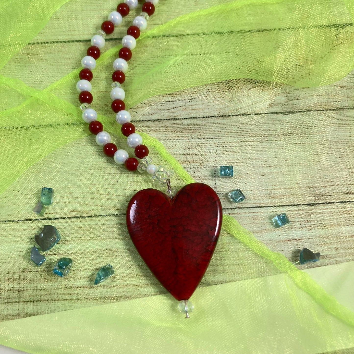 N24-C3 - Red, White & Clear Necklace w/ Red Heart Focal on Gold Chain