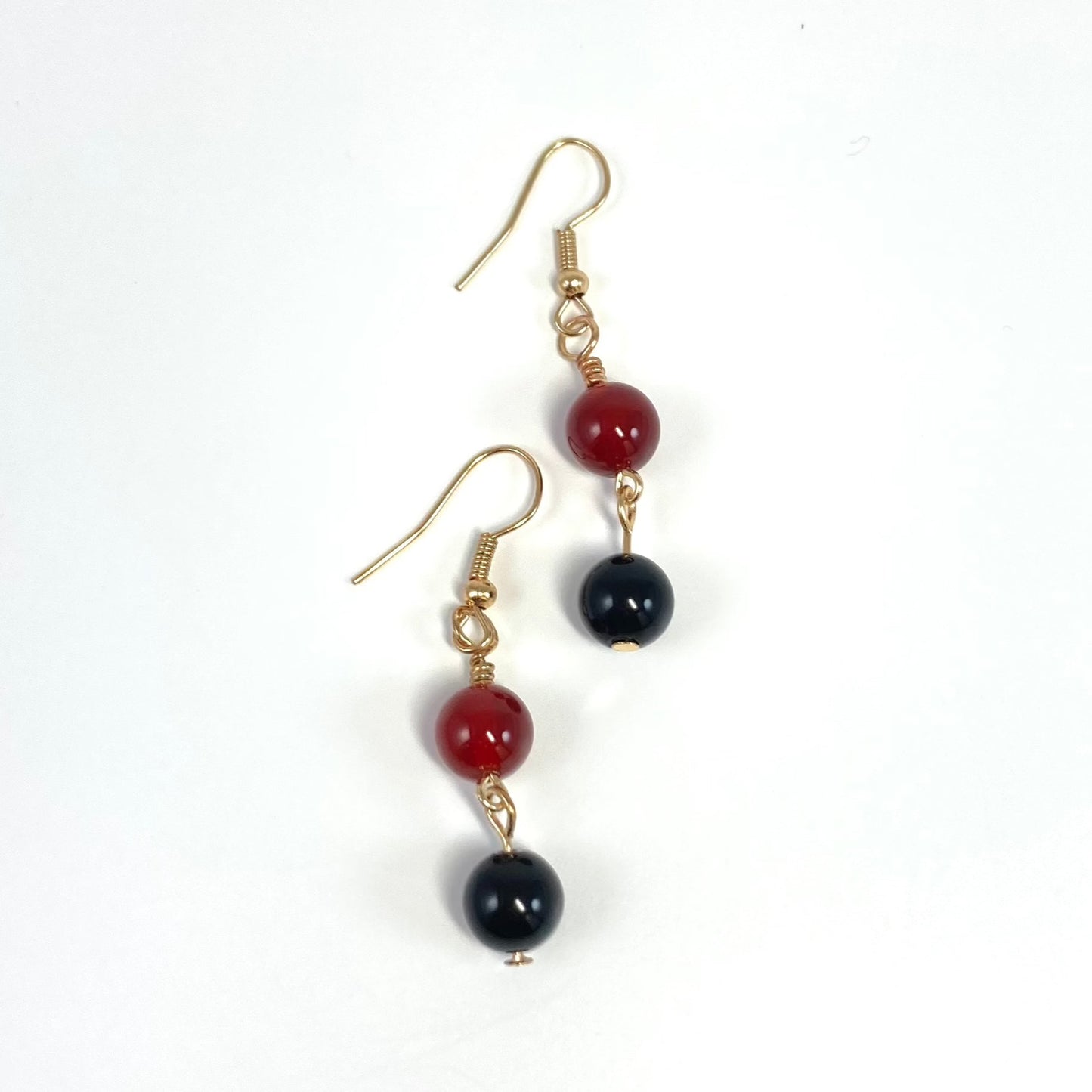 FDE33 - Dangling Red & Black Earrings