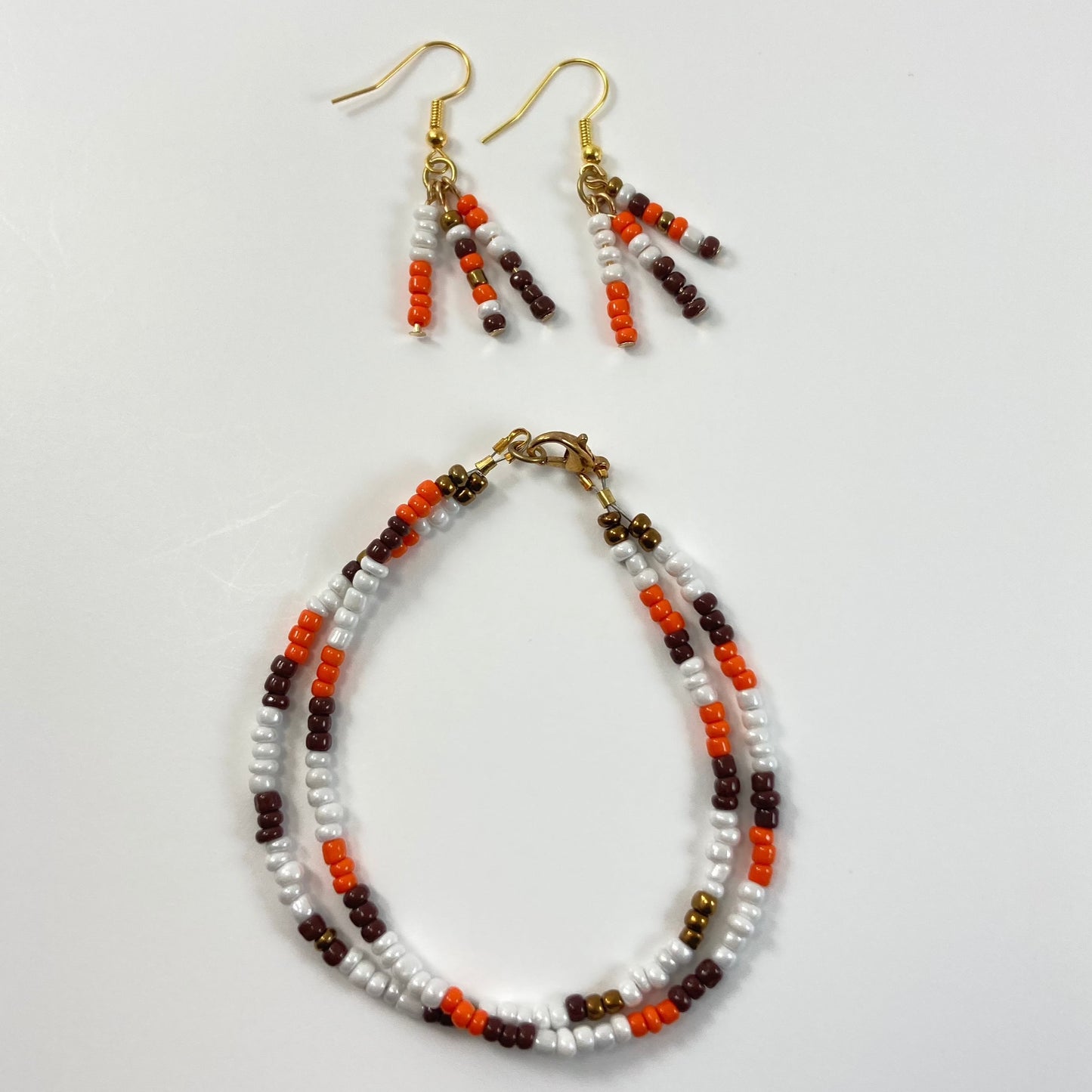 FFB35 - Friendship Bracelet & Earrings - White, Orange & Brown