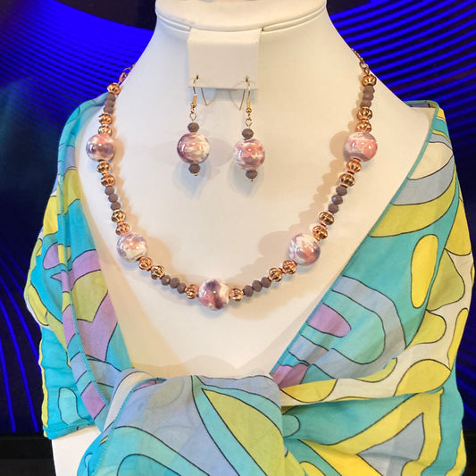 25NE 05 Necklace and Earring Set