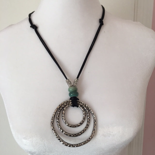 RN24-F55 - Rope Necklace w/ Silver Open Circle Focal