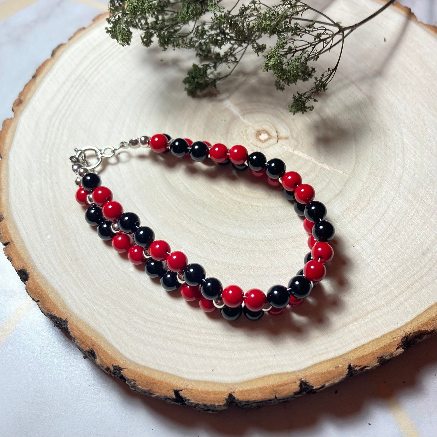 B24-27 - Red & Black Double Strand Bracelet w/ Silver Closure