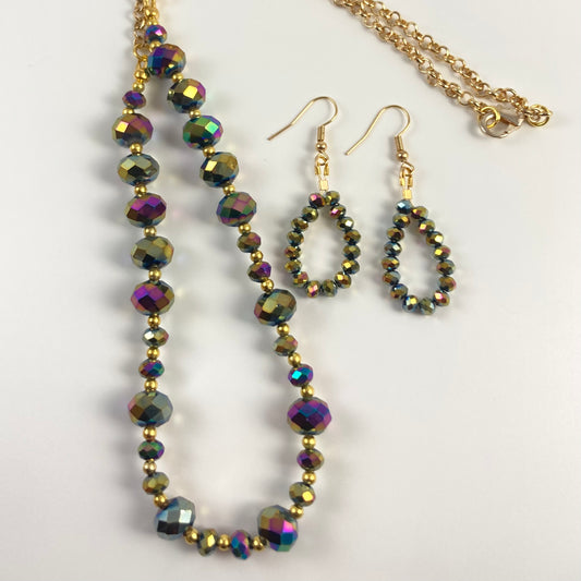 S24-S3 - Black & Gold Necklace & Earring Set